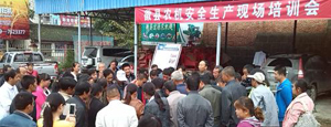 种地雇人成本走高 机器换